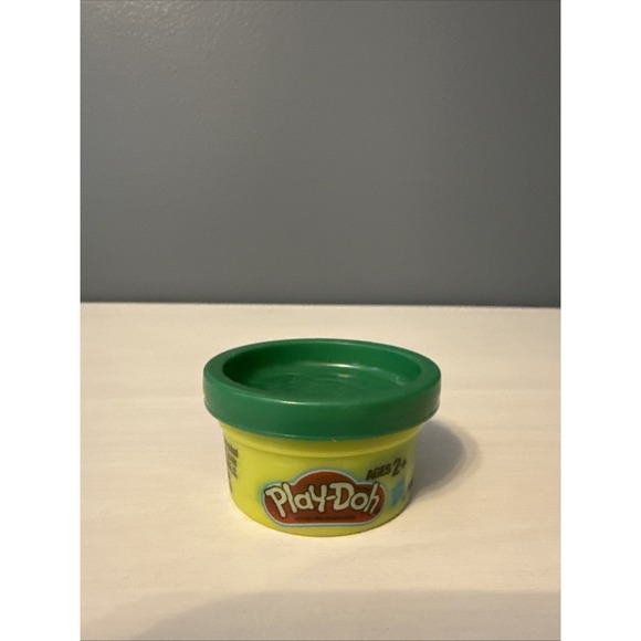 Green Mini Play Doh New - Picture 1 of 4